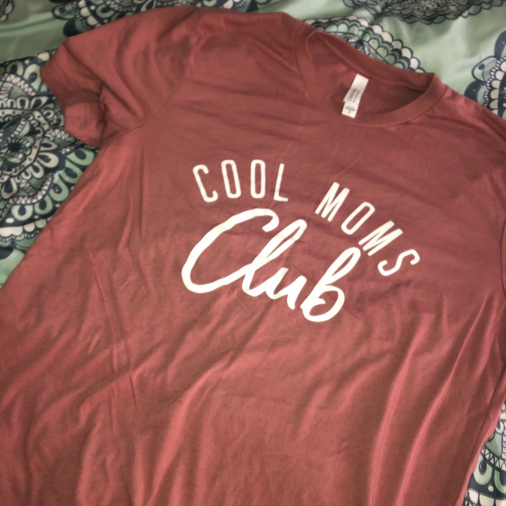 Cool Moms Club Tee